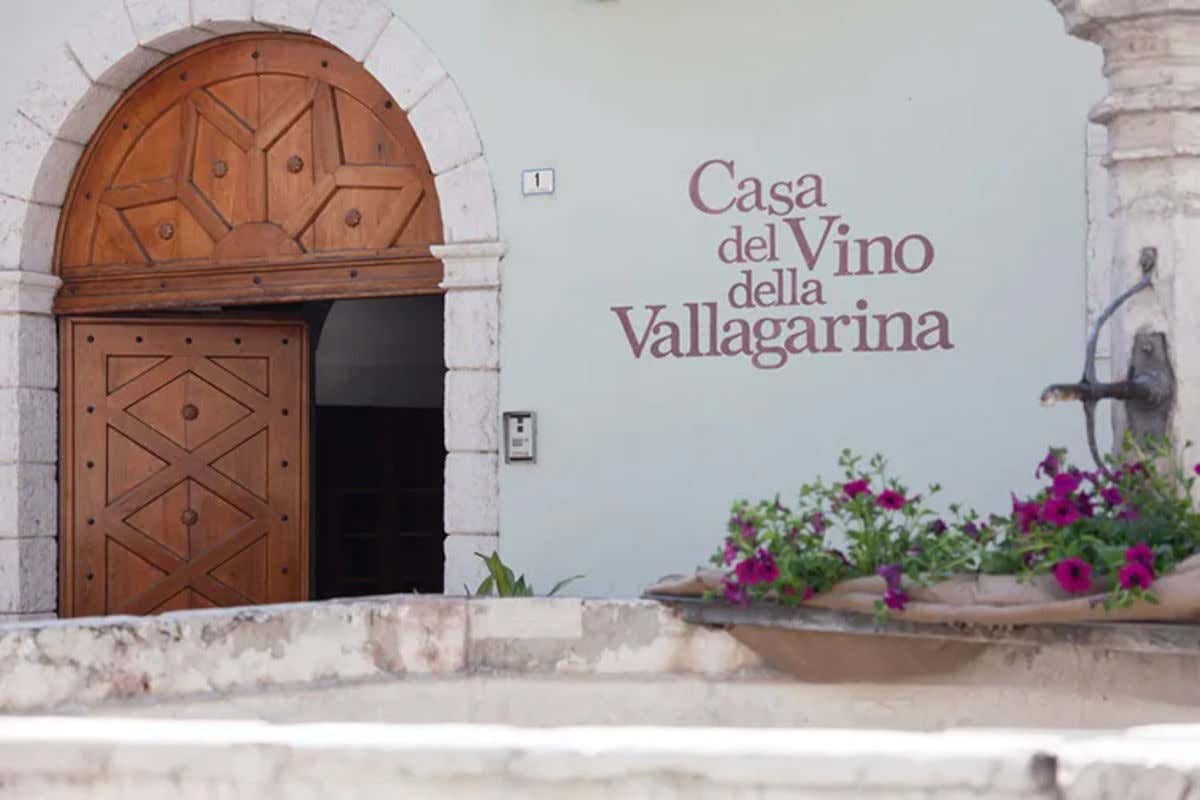 La Casa del Vino della Vallagarina di Isera (Tn) Cena a lume di candela contro il caro bollette La Casa del Vino della Vallagarina di Isera (Tn) Cena a lume di candela contro il caro bollette
